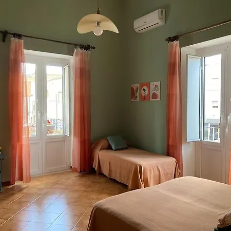 Casa Dalfea * مازارا ديل فالو